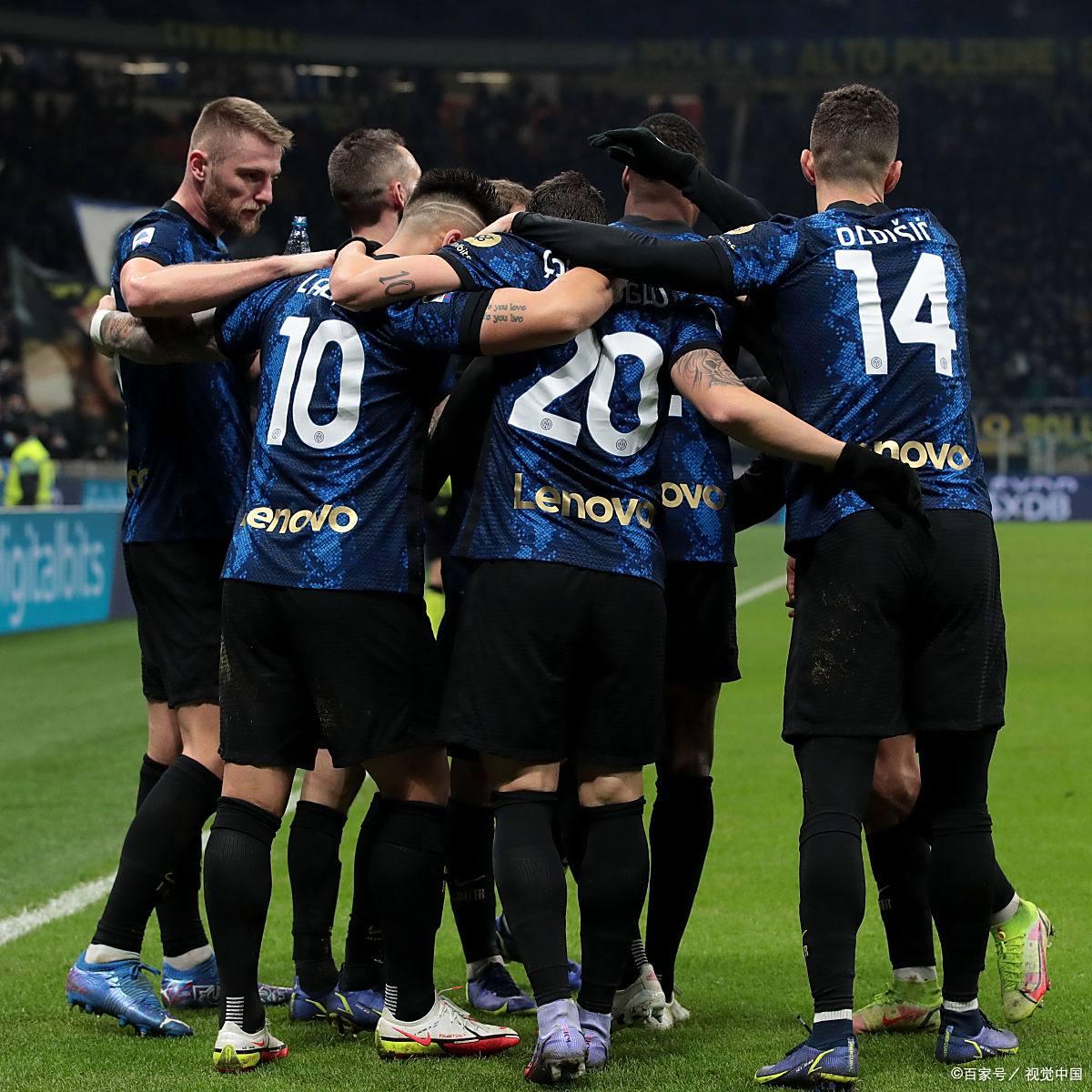 包含赛后国际米兰状态回暖今晨密尔沃基雄鹿备战英超，今晨尤文图斯调整名单以备德国杯瞬间刷屏的词条